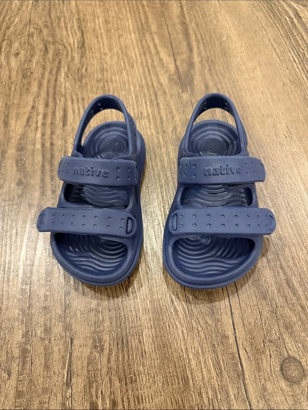 Native Kids Navy Double-Strap Velcro Waterproof Sandals, C6, Excellent Condition